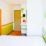 Ibis Budget Technopole 2*