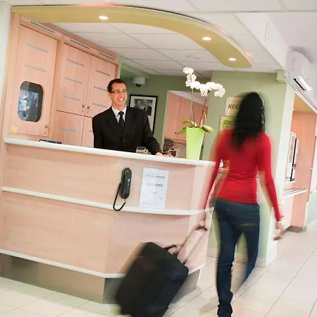 Ibis Budget Technopole 2* מץ