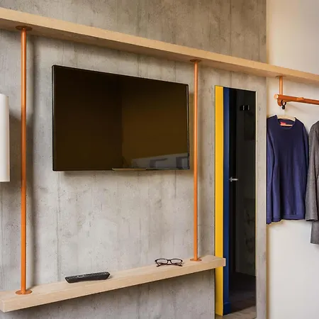 Otel Ibis Budget Technopole 2*