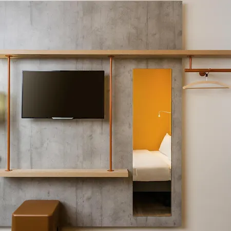 Ibis Budget Technopole 2* מץ