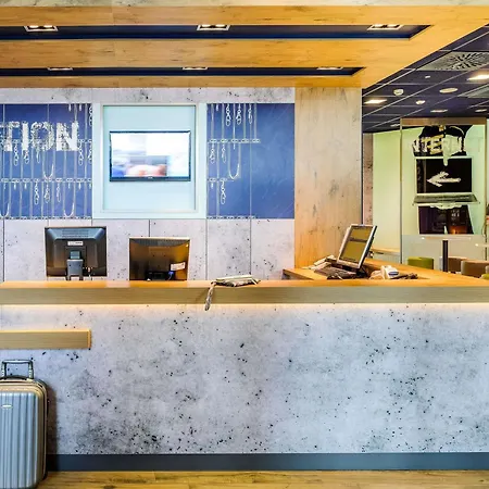 Ibis Budget Technopole Hotel 2*