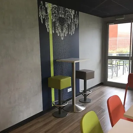 梅兹中心宜必思快捷酒店 酒店 梅斯