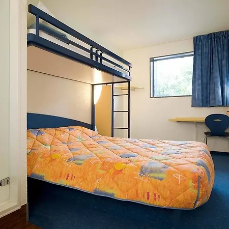 Hotel Ibis Budget Technopole 2*